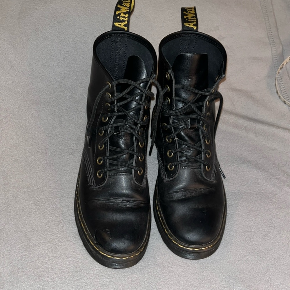 Dr.  Martens Zavala black boots